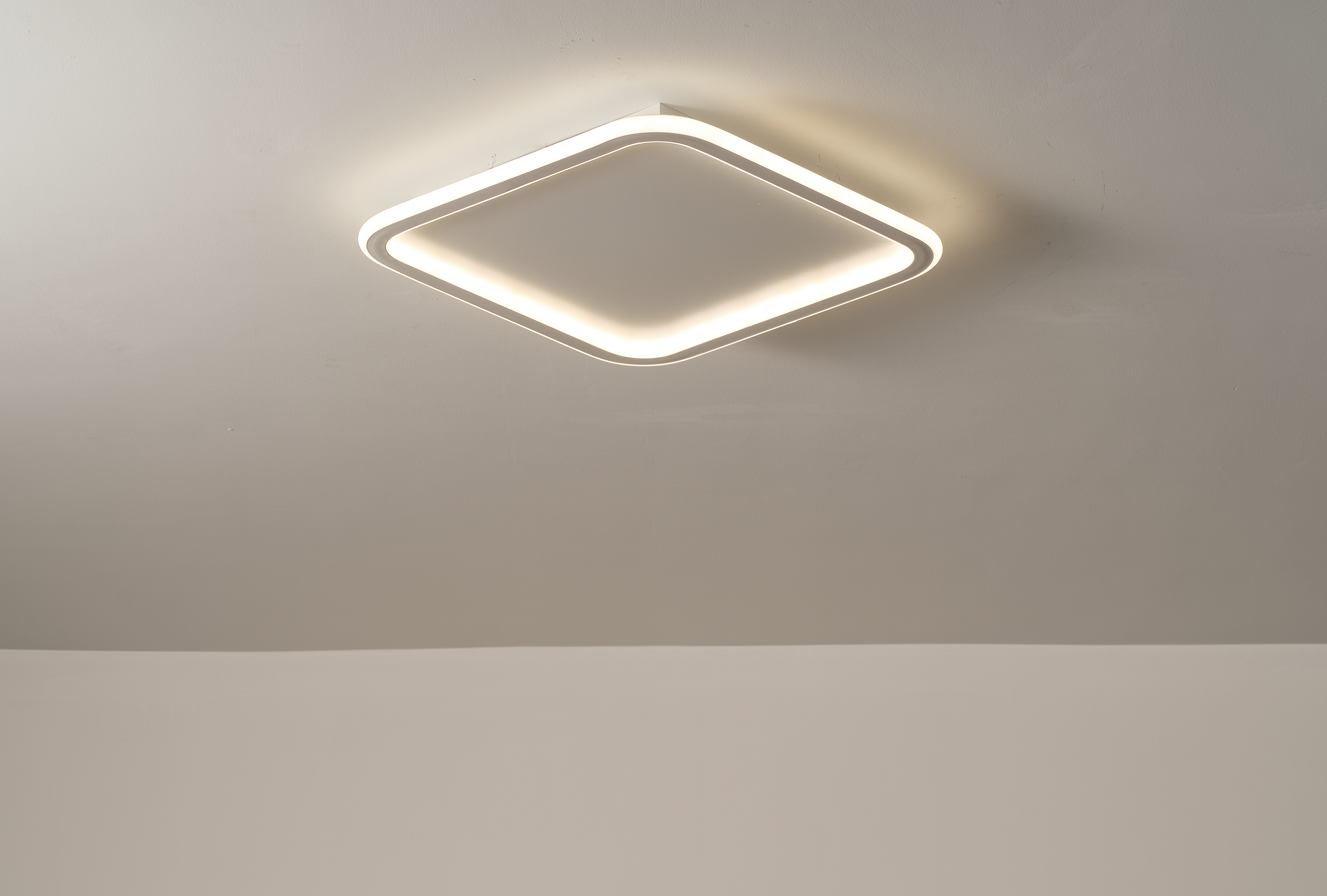Ceilling square white 1